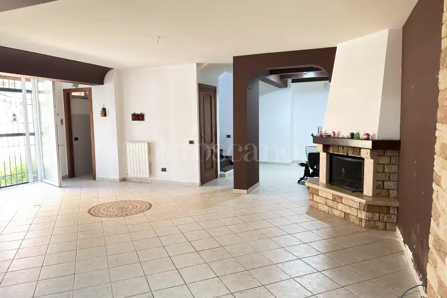 Villa in vendita di 211 mq a €298.000 (rif. 89/2026)