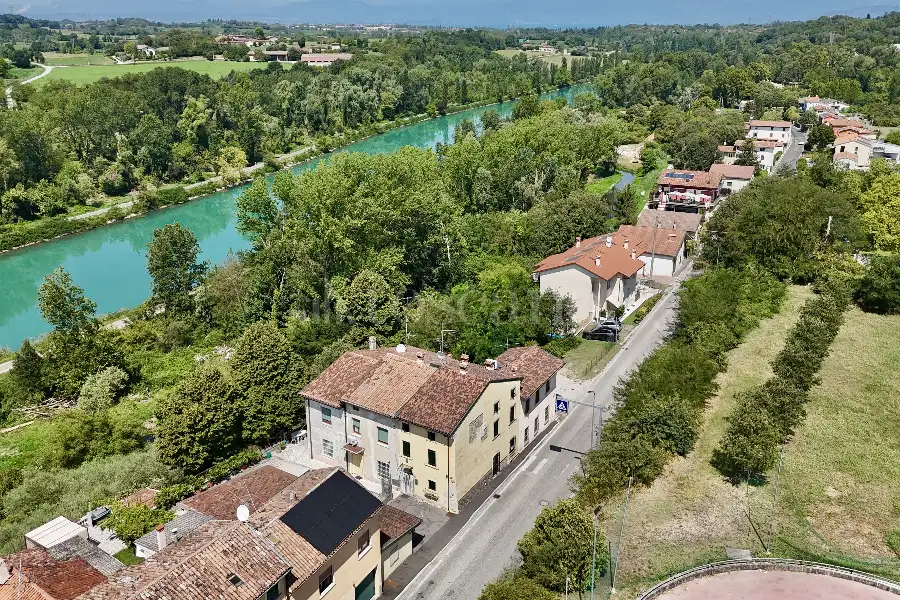 Villino a Schiera in vendita di 170 mq a €299.000 (rif. 27/2026)