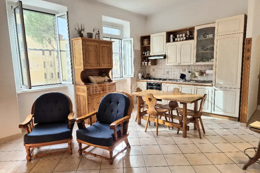 Casa in vendita di 85 mq a €285.000 (rif. 3/2026)