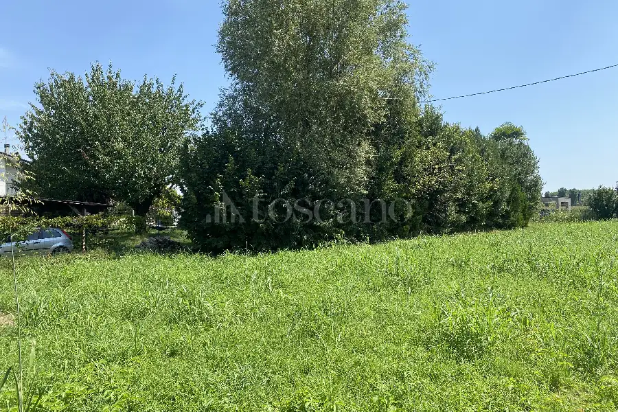 Edificabile Residenziali in vendita di 786 mq a €50.000 (rif. 21/2026)