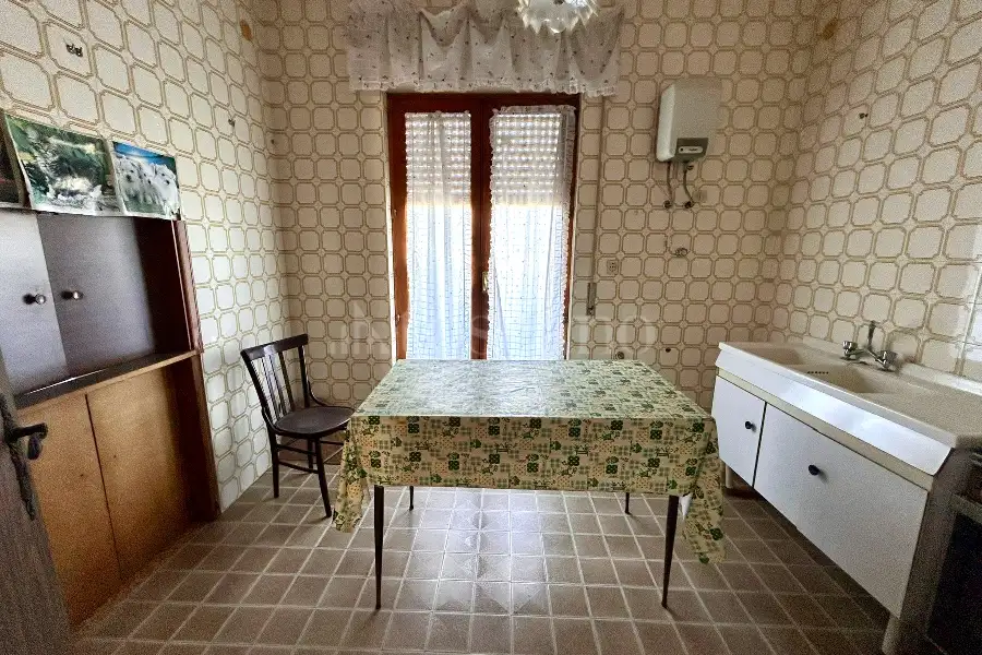 Villa in vendita di 330 mq a €184.000 (rif. 5/2026)