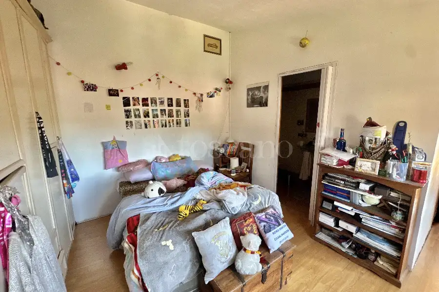 Villa Plurifamiliare in vendita di 300 mq a €649.000 (rif. 18/2026)