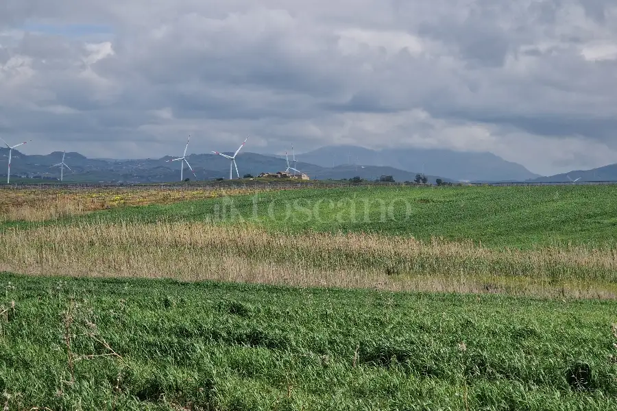 Agricolo in vendita di 30.570 mq a €25.000 (rif. 17/2025)