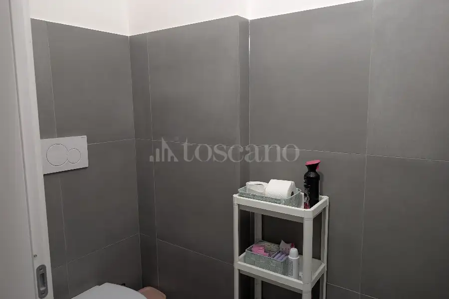Negozio in vendita di 135 mq a €450.000 (rif. 3/2026)