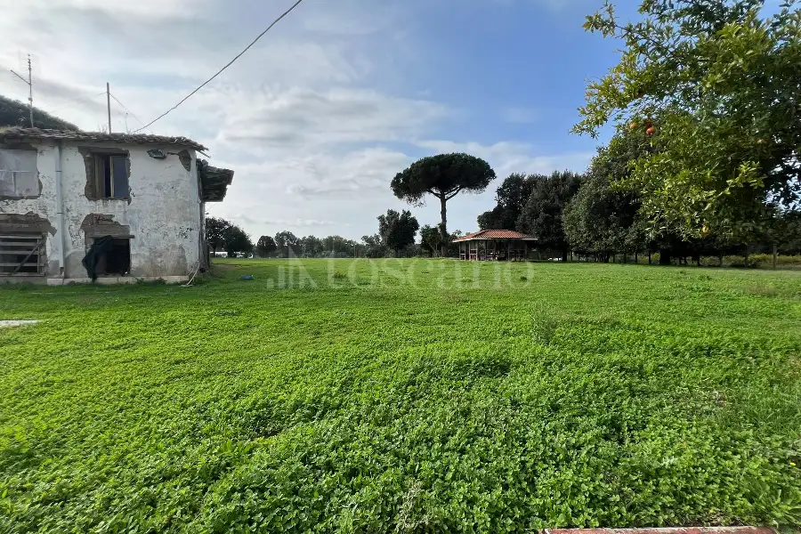 Casale in vendita di 500 mq a €100.000 (rif. 121/2024)