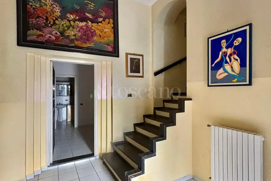 Casa Indipendente in vendita di 350 mq a €99.000 (rif. 101/2026)