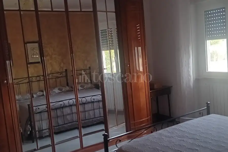 Casa Indipendente in vendita di 250 mq a €500.000 (rif. 106/2026)