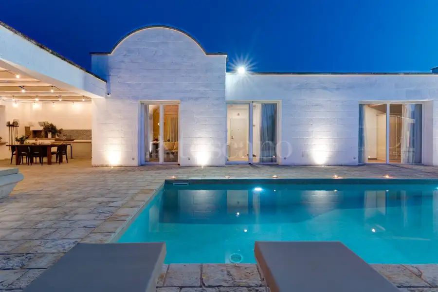 Villa in vendita di 239 mq a €795.000 (rif. 7/2025)