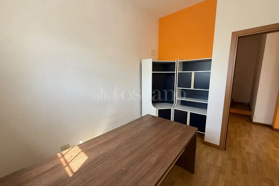Negozio in affitto di 59 mq a €750 (rif. 27/2026)