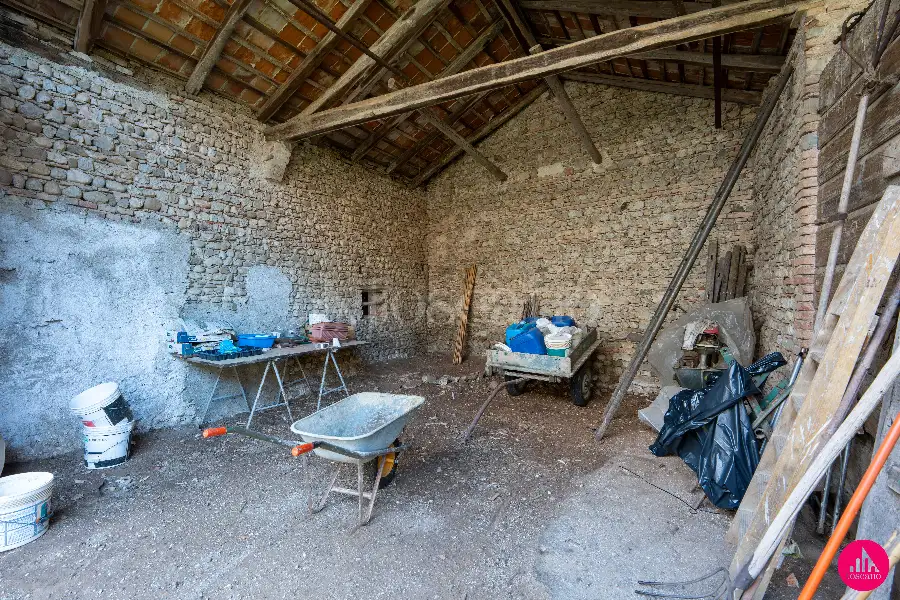 Casale in vendita di 186 mq a €109.000 (rif. 69/2026)