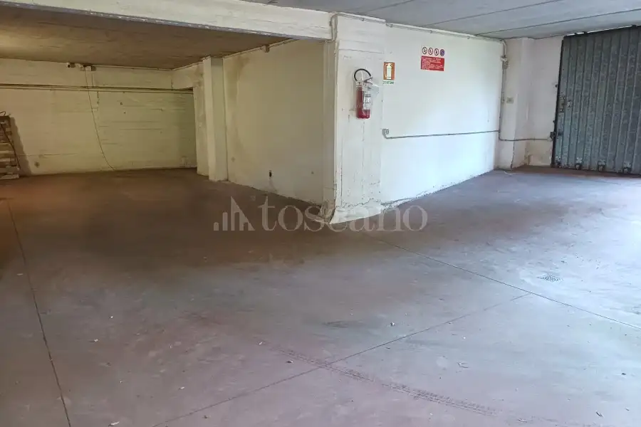 Posto Auto in vendita di 25 mq a €30.000 (rif. 13/2026)