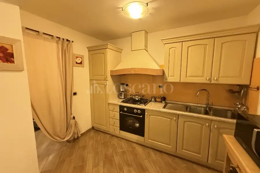 Villa Bifamiliare in vendita di 200 mq a €499.000 (rif. 10/2025)