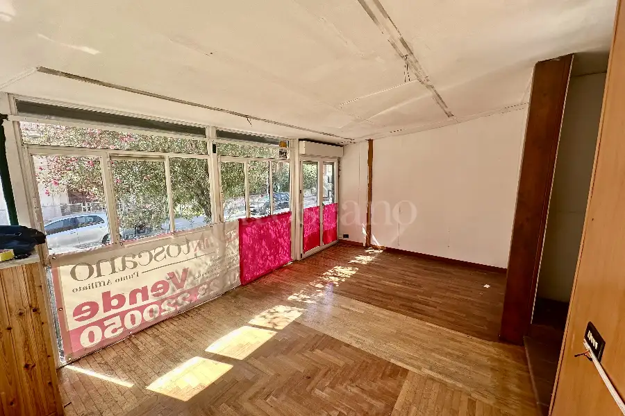 Negozio in affitto di 70 mq a €450 (rif. 25/2025)