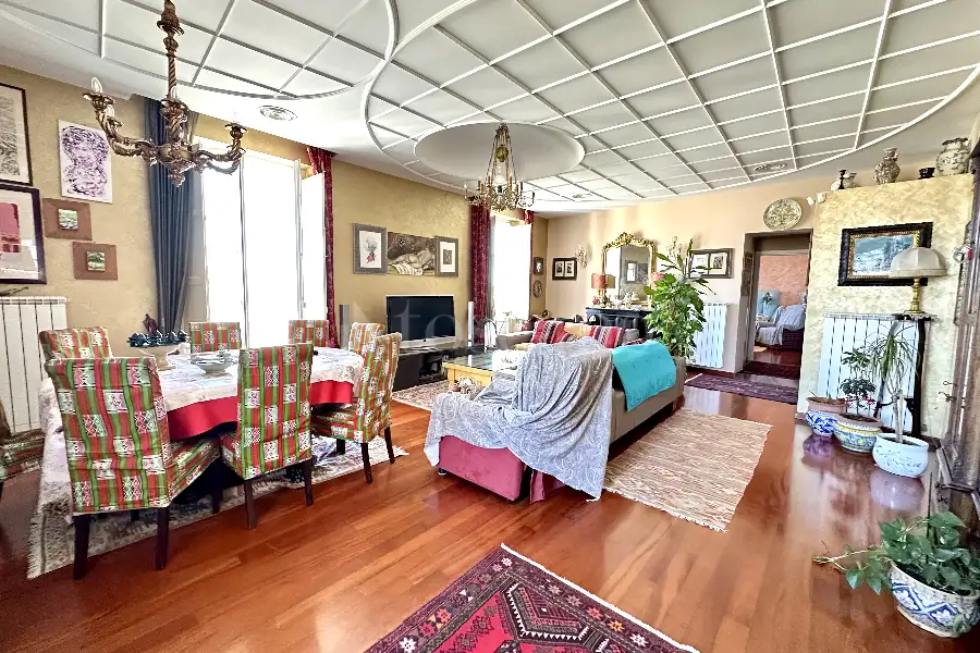 Attico in vendita di 270 mq a €780.000 (rif. 26/2024)