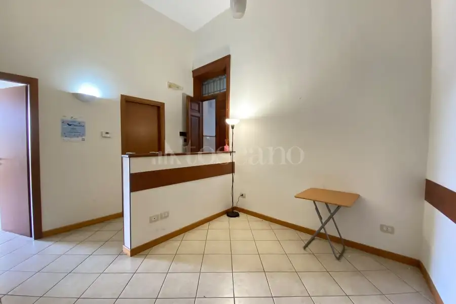 Ufficio in affitto di 20 mq a €470 (rif. 61/2026)