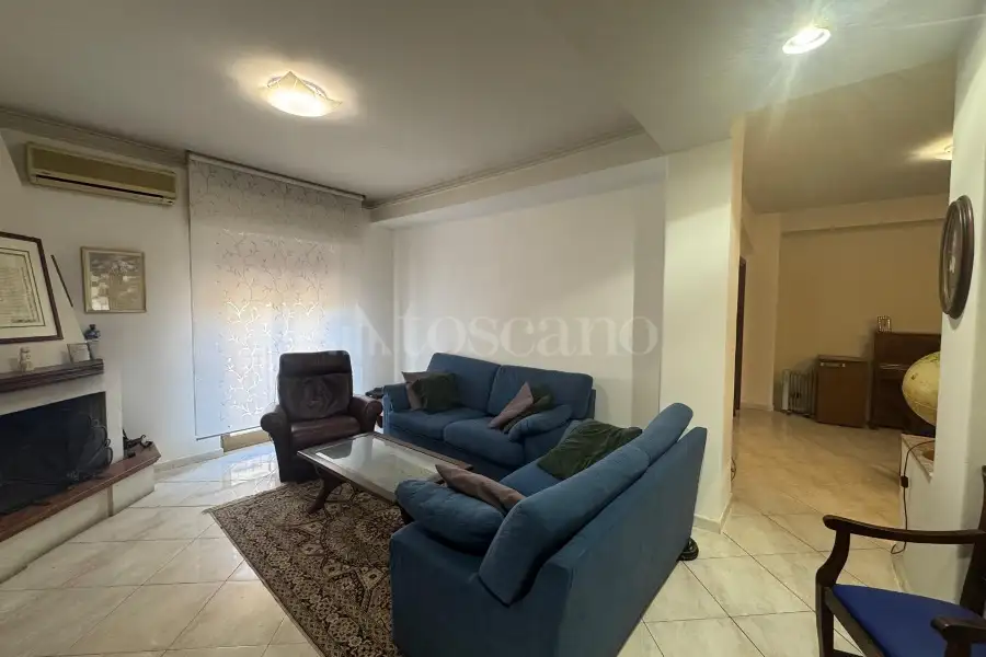 Attico in vendita di 165 mq a €189.000 (rif. 48/2026)