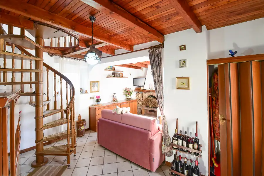 Casa Indipendente in vendita di 150 mq a €395.000 (rif. 37/2025)