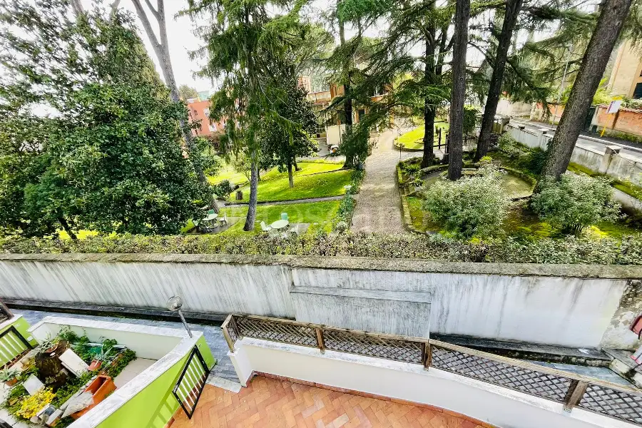 Villino a Schiera in affitto di 154 mq a €1.800 (rif. 9/2026)