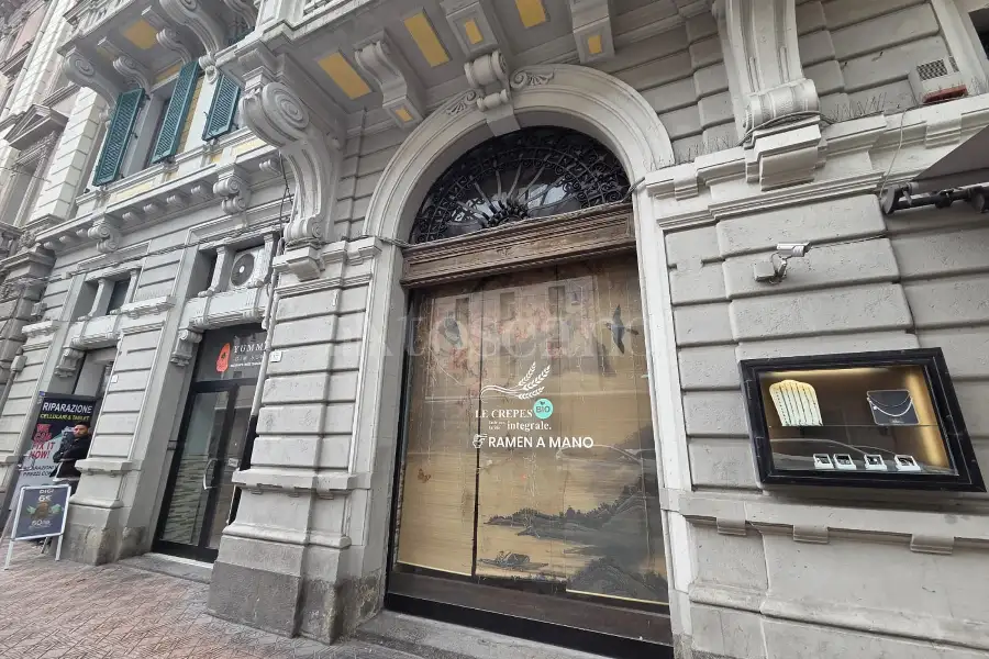 Negozio in vendita di 270 mq a €450.000 (rif. 22/2026)