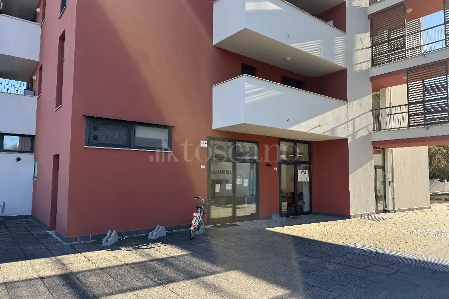 Negozio in vendita di 57 mq a €125.000 (rif. 49/2025)