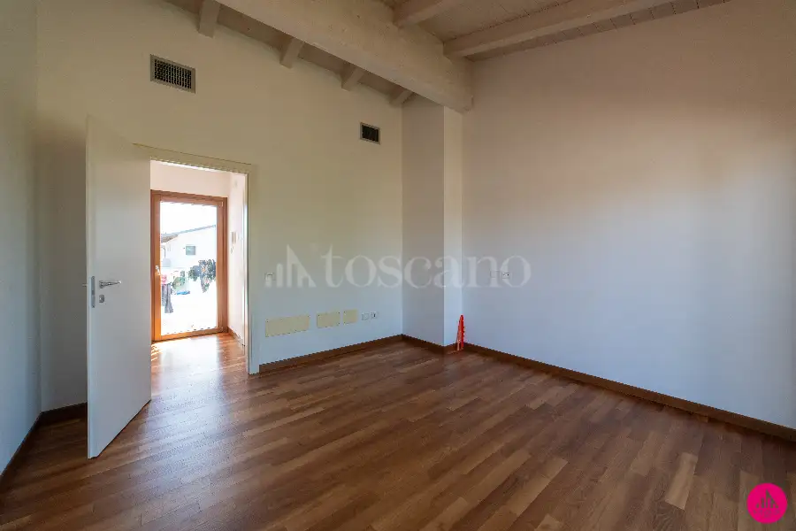 Villa in vendita di 280 mq a €690.000 (rif. 56/2025)