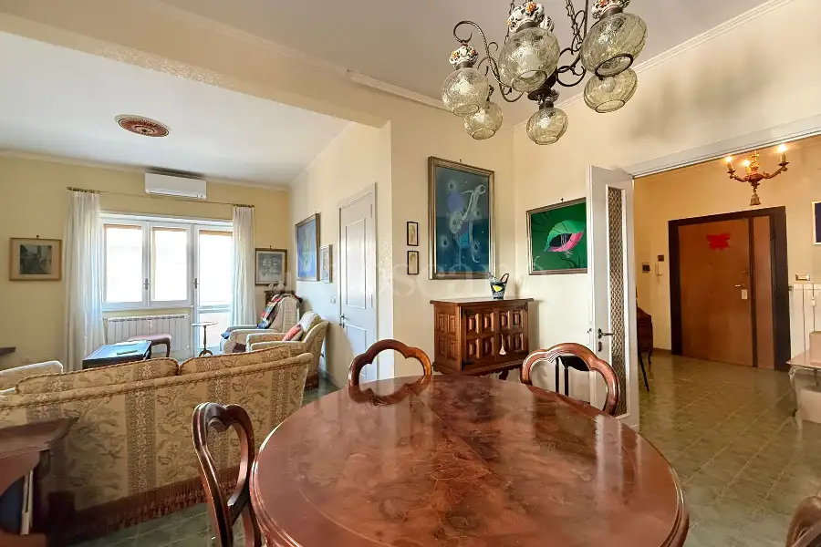 Attico in vendita di 130 mq a €349.000 (rif. 28/2026)