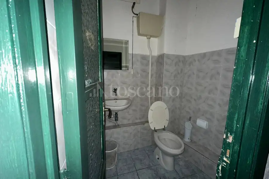 Negozio in vendita di 55 mq a €79.000 (rif. 144/2025)