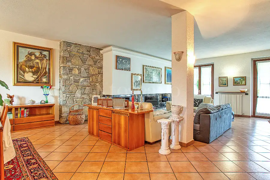 Villa in vendita di 380 mq a €520.000 (rif. 5/2026)