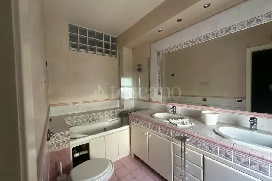 Casa in vendita di 189 mq a €230.000 (rif. 69/2025)