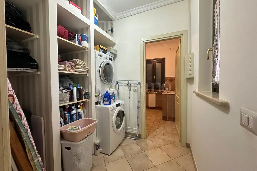 Villa Bifamiliare in vendita di 220 mq a €399.000 (rif. 94/2026)