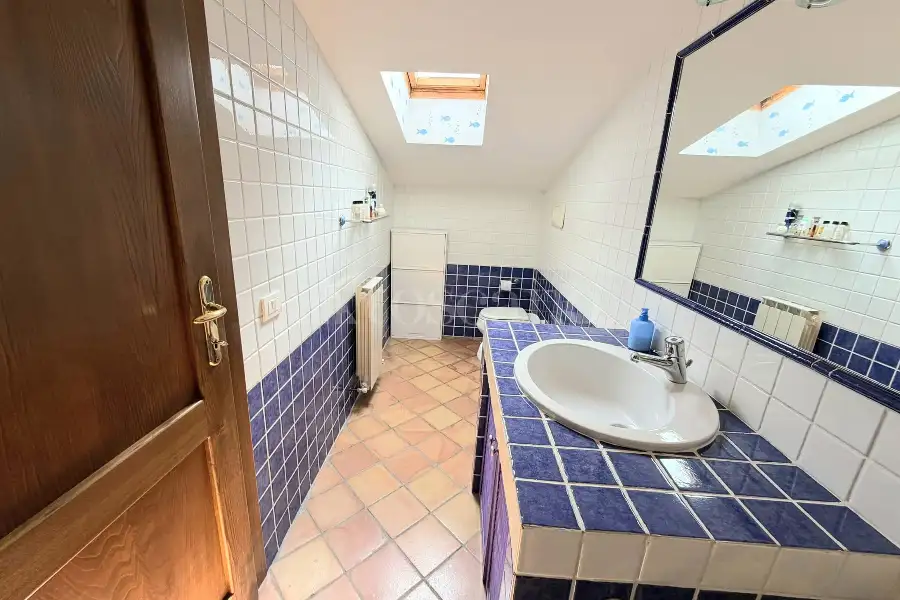 Villa Bifamiliare in vendita di 400 mq a €829.000 (rif. 33/2026)