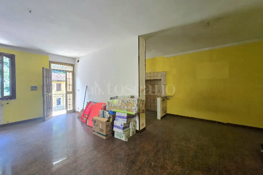Casa Indipendente in vendita di 350 mq a €163.000 (rif. 30/2025)