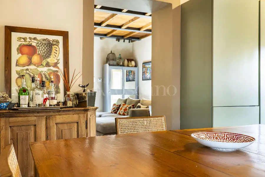Casa Indipendente in vendita di 176 mq a €1.250.000 (rif. 51/2026)
