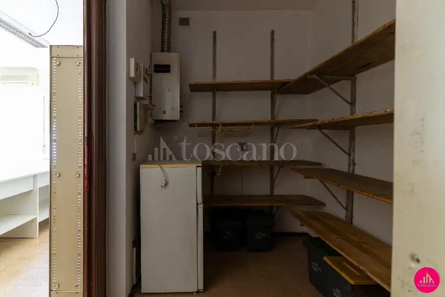 Negozio in vendita di 45 mq a €55.000 (rif. 9/2026)