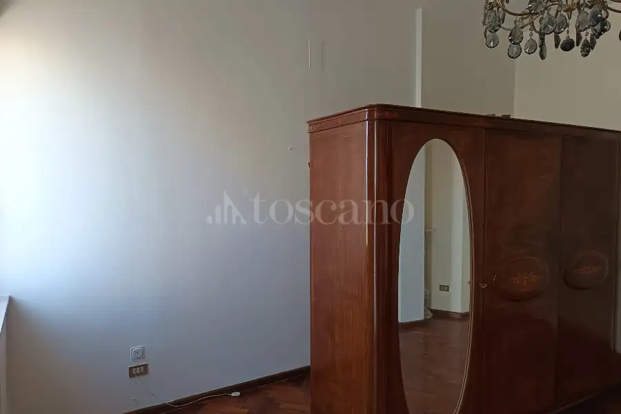 Casa in vendita di 232 mq a €198.000 (rif. 25/2026)