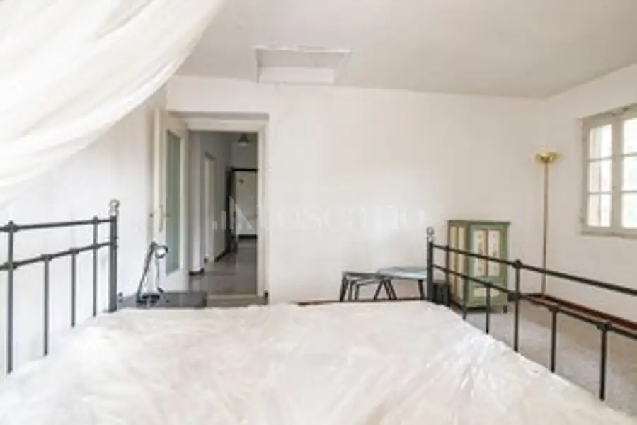 Casale in vendita di 450 mq a €450.000 (rif. 22/2026)