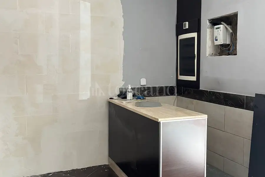 Negozio in affitto di 30 mq a €780 (rif. 19/2026)