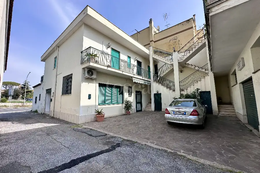 Casa in vendita di 200 mq a €289.000 (rif. 10/2026)
