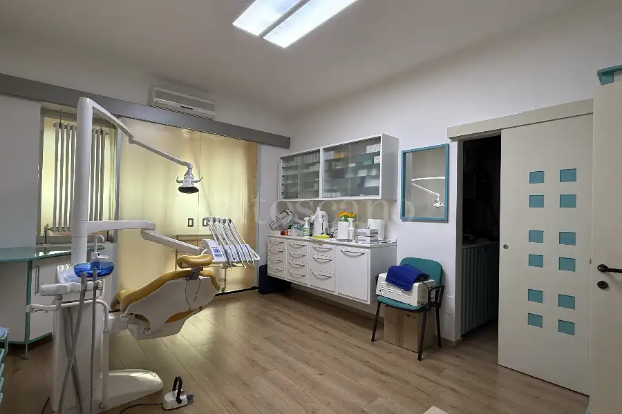 Ufficio in vendita di 223 mq a €325.000 (rif. 25/2025)