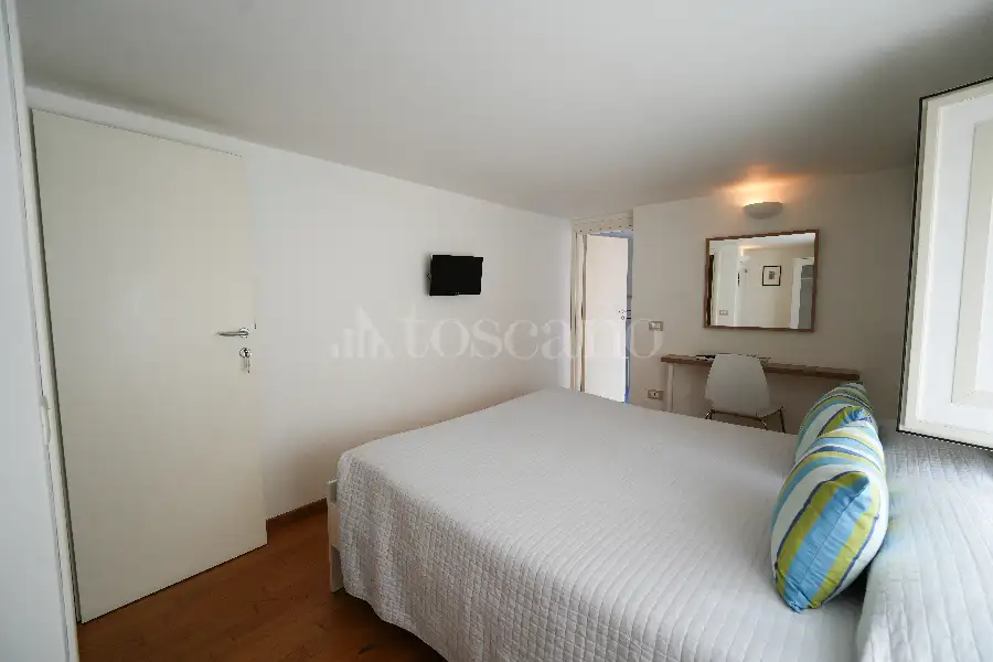 Palazzo in vendita di 216 mq a €439.000 (rif. 25/2026)