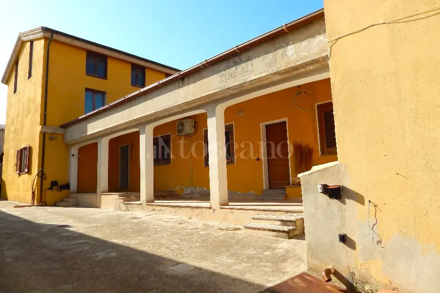 Casa Indipendente in vendita di 500 mq a €565.000 (rif. 60/2025)