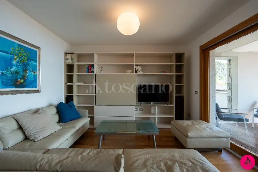 Casa in vendita di 140 mq a €1.200.000 (rif. 149/2026)