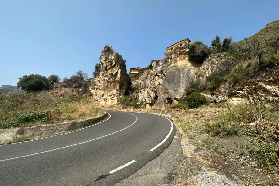 Villino a Schiera in vendita di 182 mq a €210.000 (rif. 31/2023)