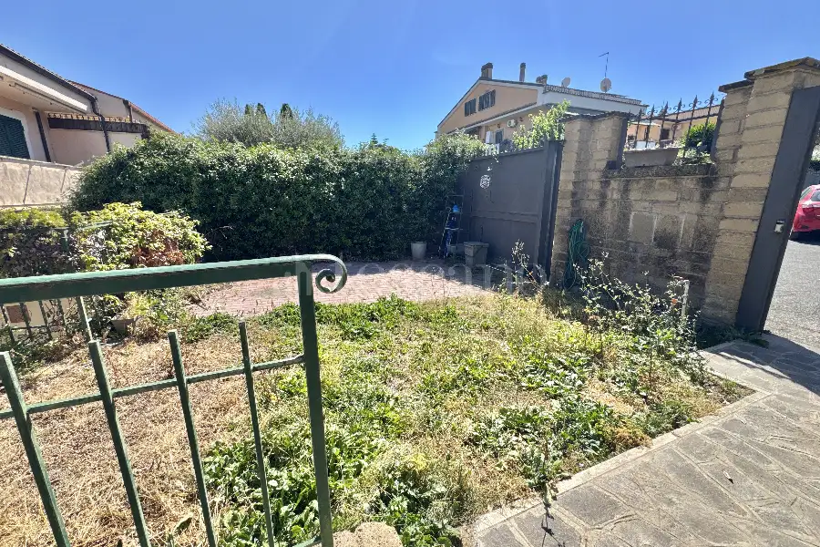 Villa Plurifamiliare in vendita di 120 mq a €449.000 (rif. 7/2026)