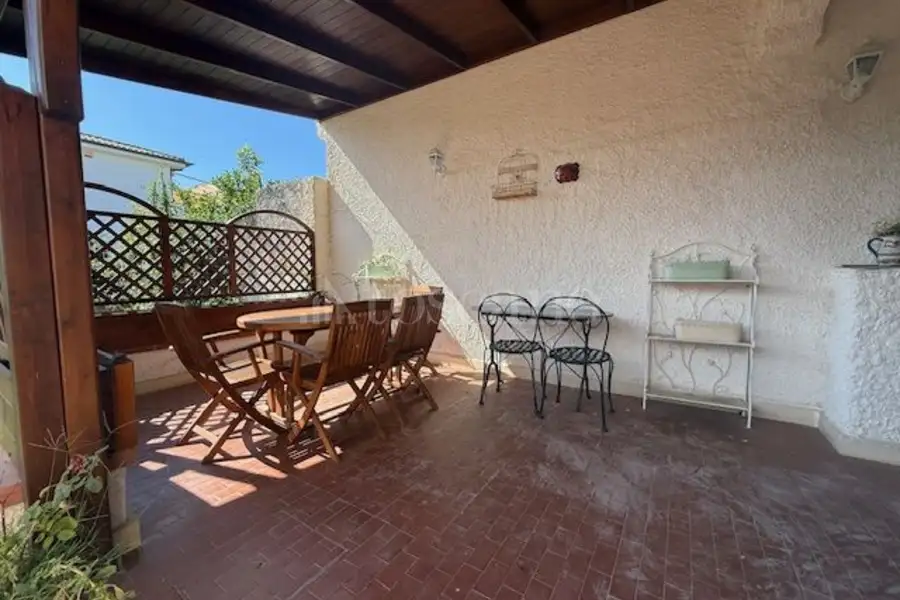 Villa Plurifamiliare in vendita di 90 mq a €245.000 (rif. 42/2025)
