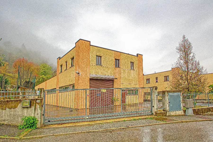 Capannone in vendita di 560 mq a €780.000 (rif. 46/2026)