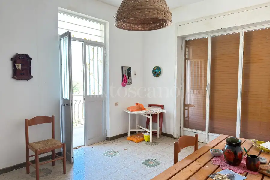 Villa in vendita di 345 mq a €369.000 (rif. 123/2026)