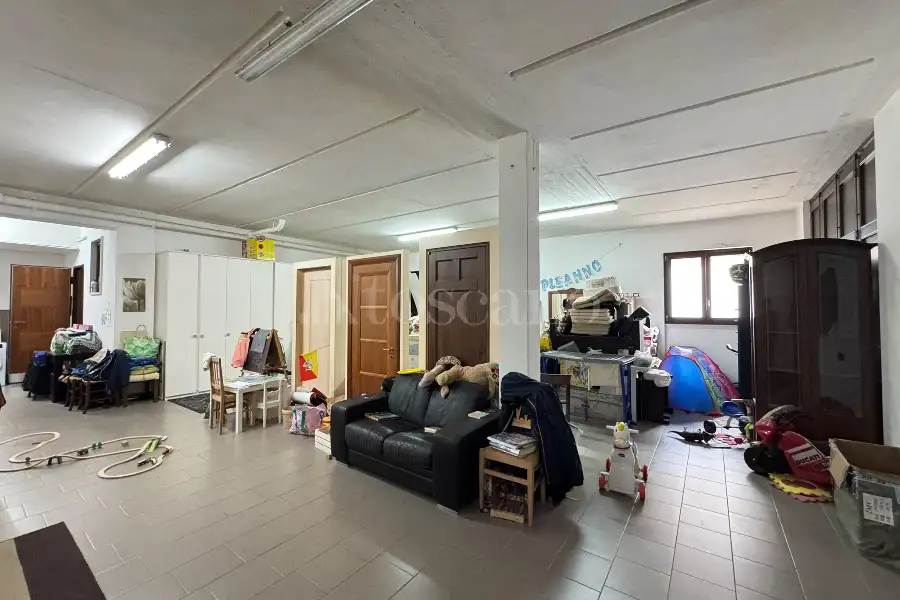 Villa in vendita di 750 mq a €920.000 (rif. 30/2026)