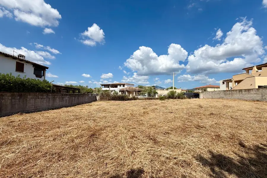 Edificabile Residenziali in vendita di 776 mq a €190.000 (rif. 51/2026)