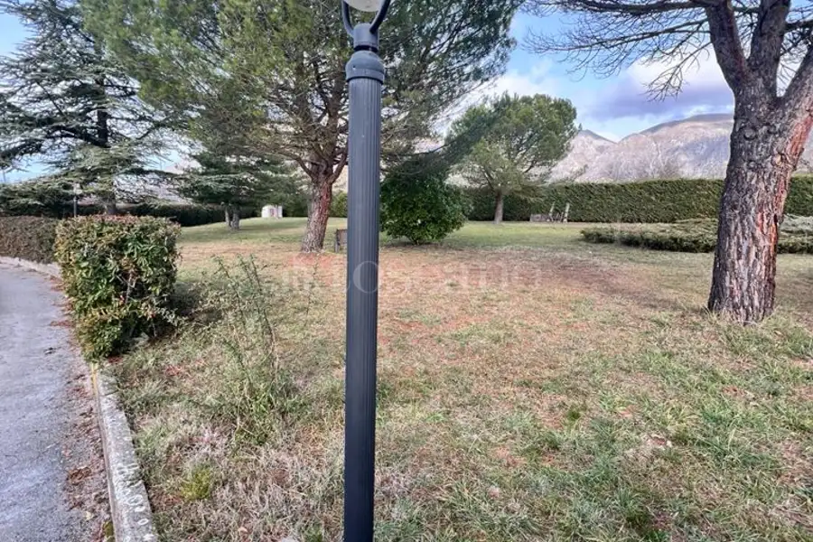 Villa in vendita di 400 mq a €399.000 (rif. 3/2024)